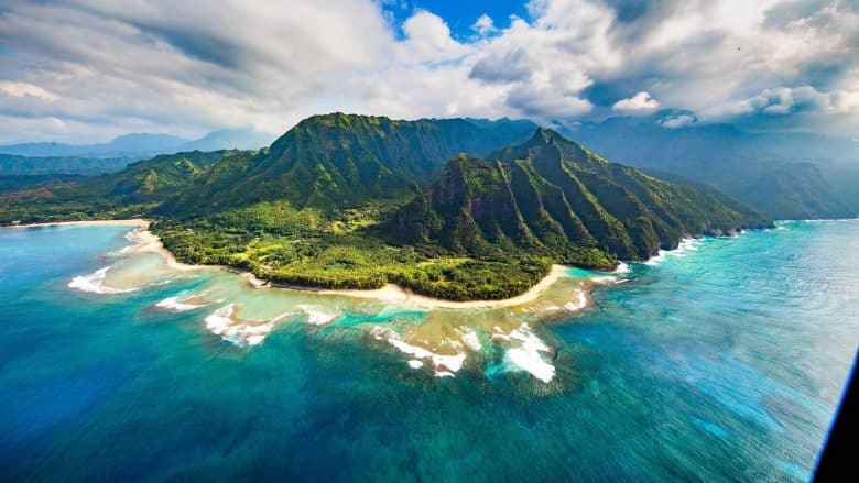 Hawaii - Americas Great Resorts
